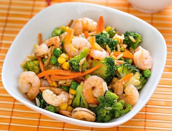 5 receptes ātrām vakariņām, kuras var pagatavot 20 minūtēs