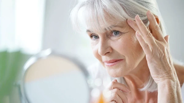 Pētījumi: cilvēka novecošanās notiek lēcienveidīgi — ar diviem izteiktiem posmiem