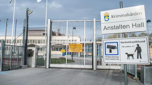 И в скандинавском королевстве тюрьма не санаторий.