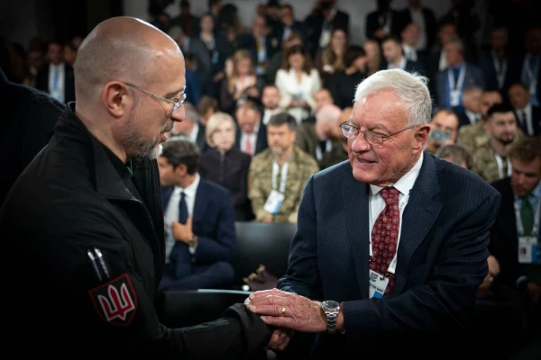 Kellogs cer uz mieru Ukrainā līdz ASV Neatkarības dienai