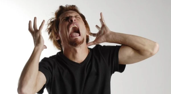 Kāpēc citi mūs kaitina un kā ar to tikt galā: vienkārša tehnika