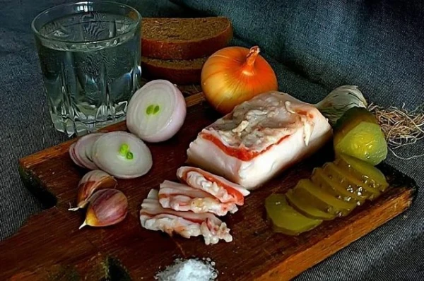 Kādi ēdieni var palēnināt reibuma iestāšanos?