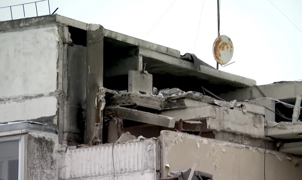 Sprādzienā Bauskas ielā cietušo ēku atzīst par atjaunojamu