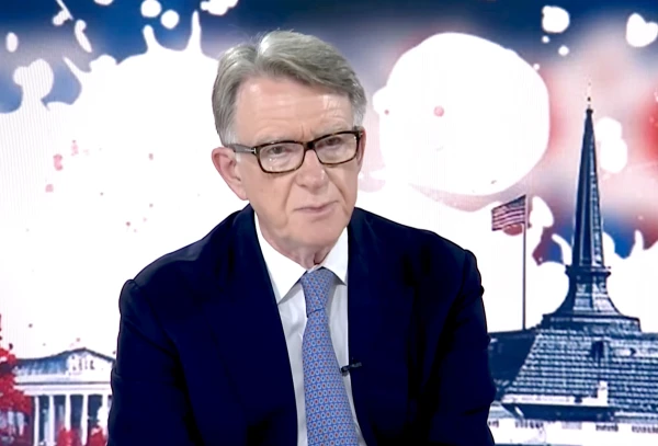 Bijušais Lielbritānijas vēstnieks ASV izstājas no Leiboristu partijas sakaru ar Epstīnu dēļ