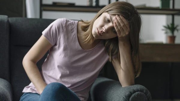 Stress un veselība: kādas slimības var attīstīties hronisku pārdzīvojumu dēļ