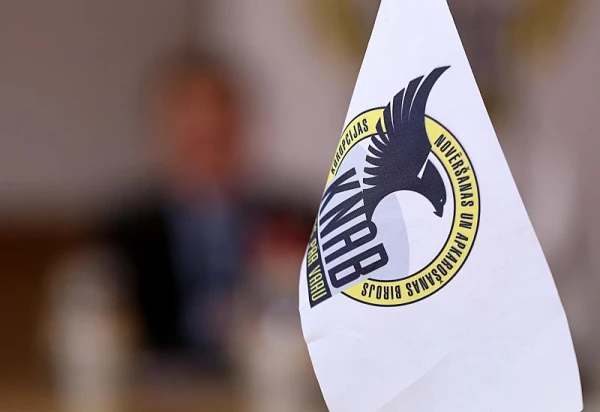 KNAB veic kratīšanas Ogres un Liepājas slimnīcās