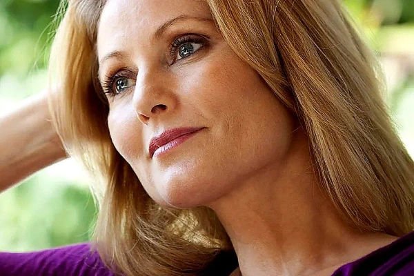 Sieviešu hormonu līdzsvars: ekspertu ieteikumi uzturam, miegam un dzīvesveidam