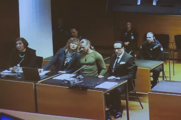 Подсудимому созданы все условия для защиты.