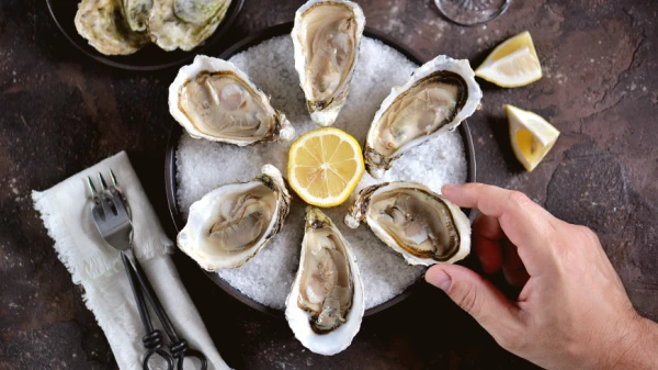 Diēta kaislei: ko iekļaut uzturā, lai atbalstītu libido