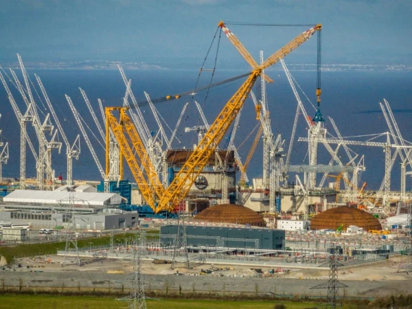 Briti ierīkos «zivju diskotēku» par 700 miljoniem sterliņu mārciņu