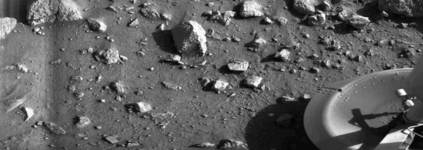 Поверхность Марса. Снимок аппарата "Викинг-1".