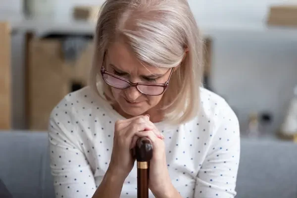 Pārdzīvotā šķiršanās neuzrādīja būtisku ietekmi uz demences risku vecāka gadagājuma cilvēkos