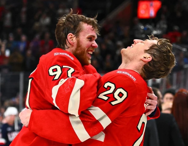 Neitans Makkinons un Konors Makdeivids uzstādīja unikālu rekordu