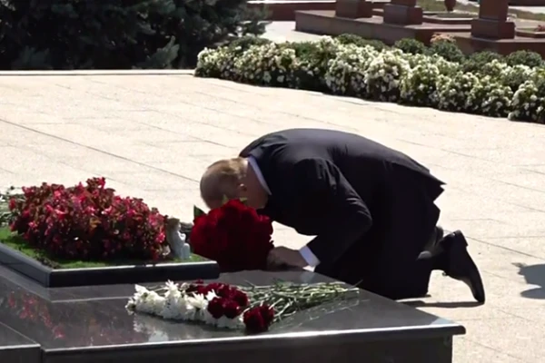 No Maskavas neviens nebaidās! Krievija atgādina nožēlojamu lūdzēju