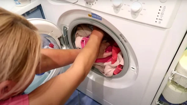 Mājsaimniecības risks: kāpēc pat pabeigta veļas mazgāšana var būt bīstama