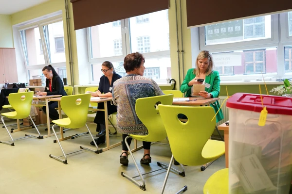 Nākamnedēļ sāksies pieteikšanās darbam vēlēšanu iecirkņos Rīgā Saeimas vēlēšanām