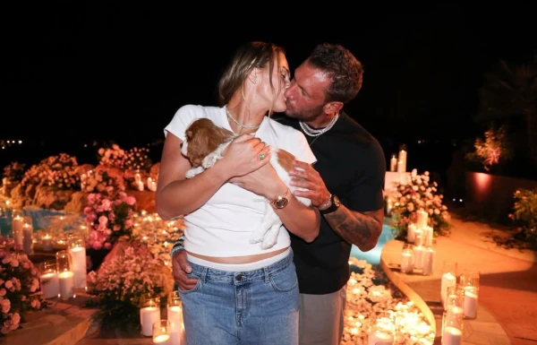 Gredzens ar briljantu un atbilde «jā»: Arina Sobolenko saderinājusies ar Georgiosu Frangulisu