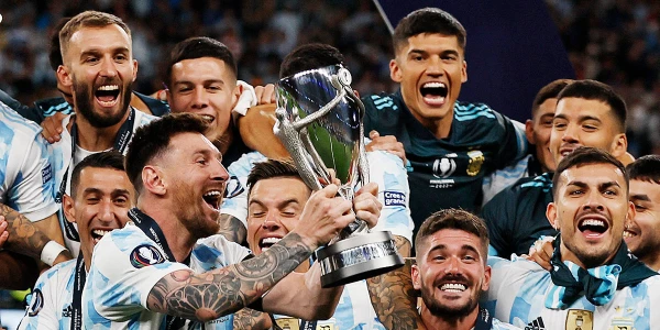 Finalissima-2026 spēle starp Argentīnu un Spāniju oficiāli atcelta