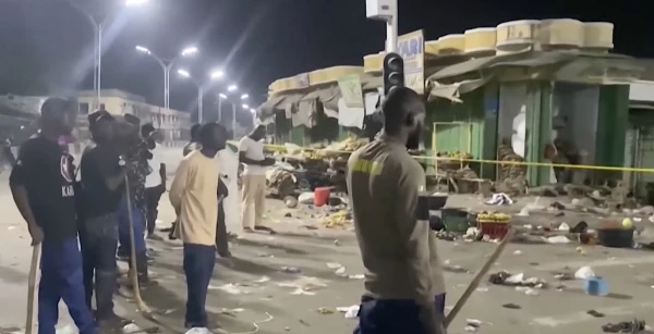 Pašnāvnieku sarīkotos sprādzienos Nigērijā nogalināti 23 cilvēki un ievainoti vismaz 100