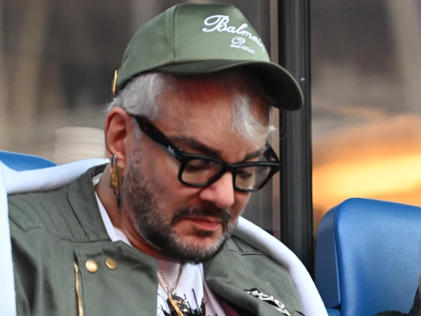 Филипп Бедросович в печали о прошлых временах.