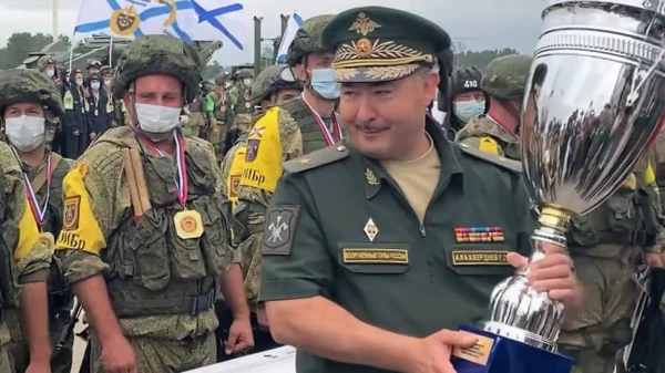 Господин Алахвердиев был весьма влиятельным военачальником.