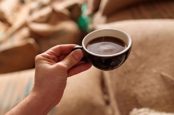 Cik tasīšu kafijas dienā drīkst dzert cilvēki ar hipertensiju?