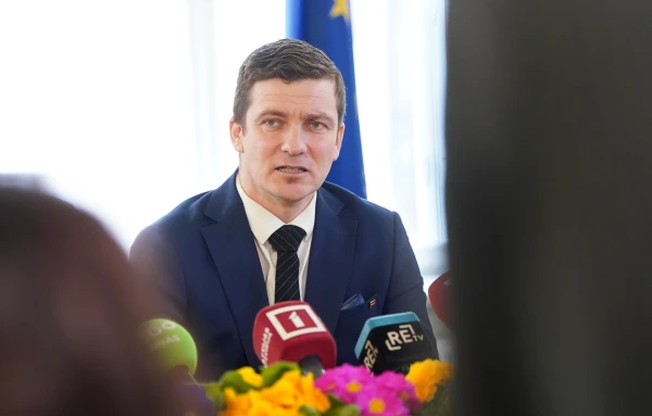 CVK domā aicināt lēmumu par manuālu balsu skaitīšanu vēlēšanās pieņemt Saeimai