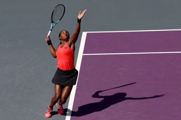 No 1:6 otrajā setā... Maiami «tūkstošniekā» noskaidrojās pirmais pusfinālistu pāris