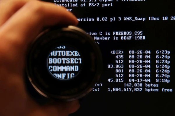 Irānas saistītie hakeri ielauzušies FBI direktora personīgajā e-pastā