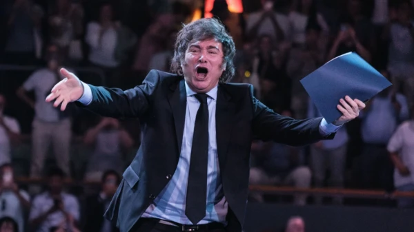 Хавьеру Милею не удалось остановить спад.