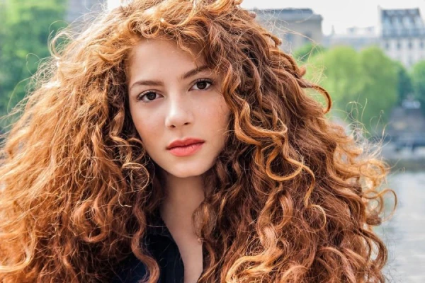 Garie mati: TOP-10 produktu, kas paātrina matu augšanu