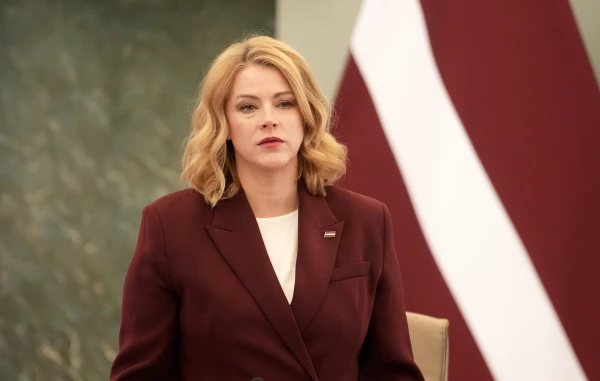 Siliņa varētu vērsties tiesā par Citskovska apgalvojumiem par VIP zāles izmantošanu