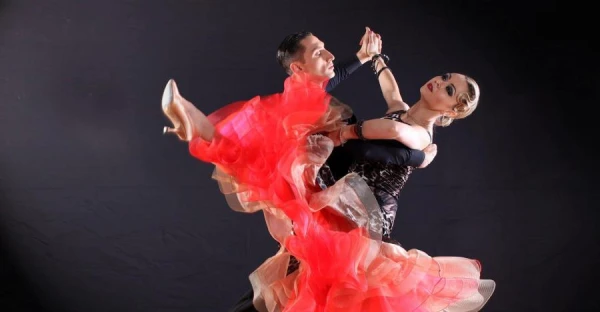 Pētījums atklāja efektīvākās dejas svara samazināšanai