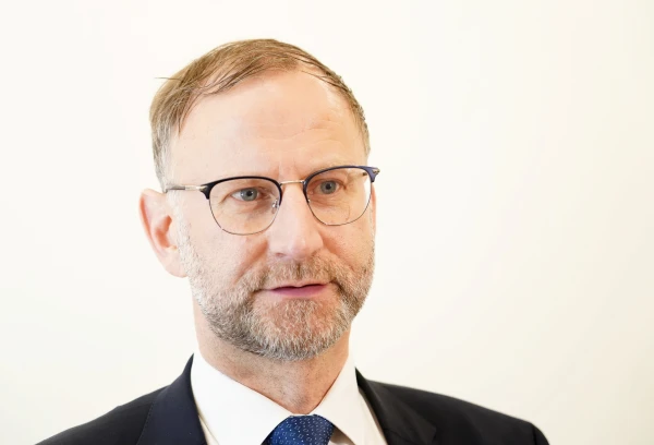 Satiksmes ministrs Švinka pērn labi nopelnījis