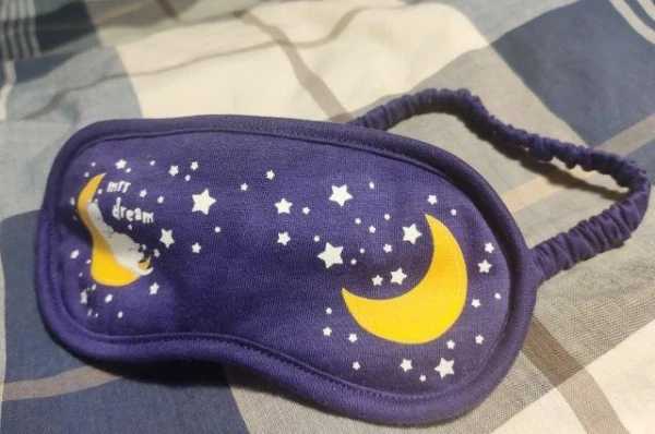Kādas ir miega maskas priekšrocības?