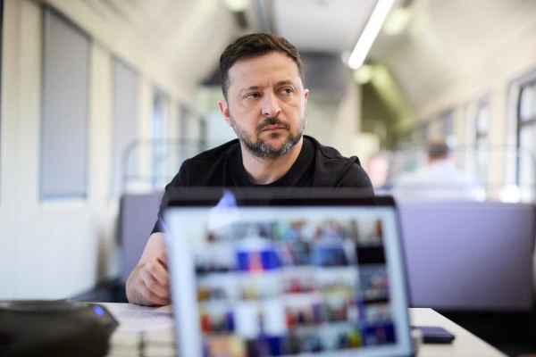 Zelenskis pārmet ASV sūtņiem necieņu pret Ukrainu