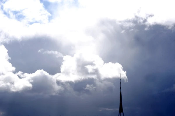 Sestdiena būs mākoņaina un vējaina