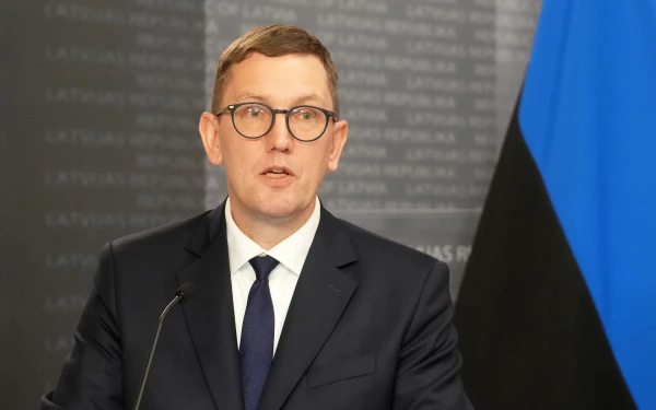 «Bloomberg»: Igaunija atbalsta uzlidojumus Krievijai, bet vērsusies pie Ukrainas ar lūgumu