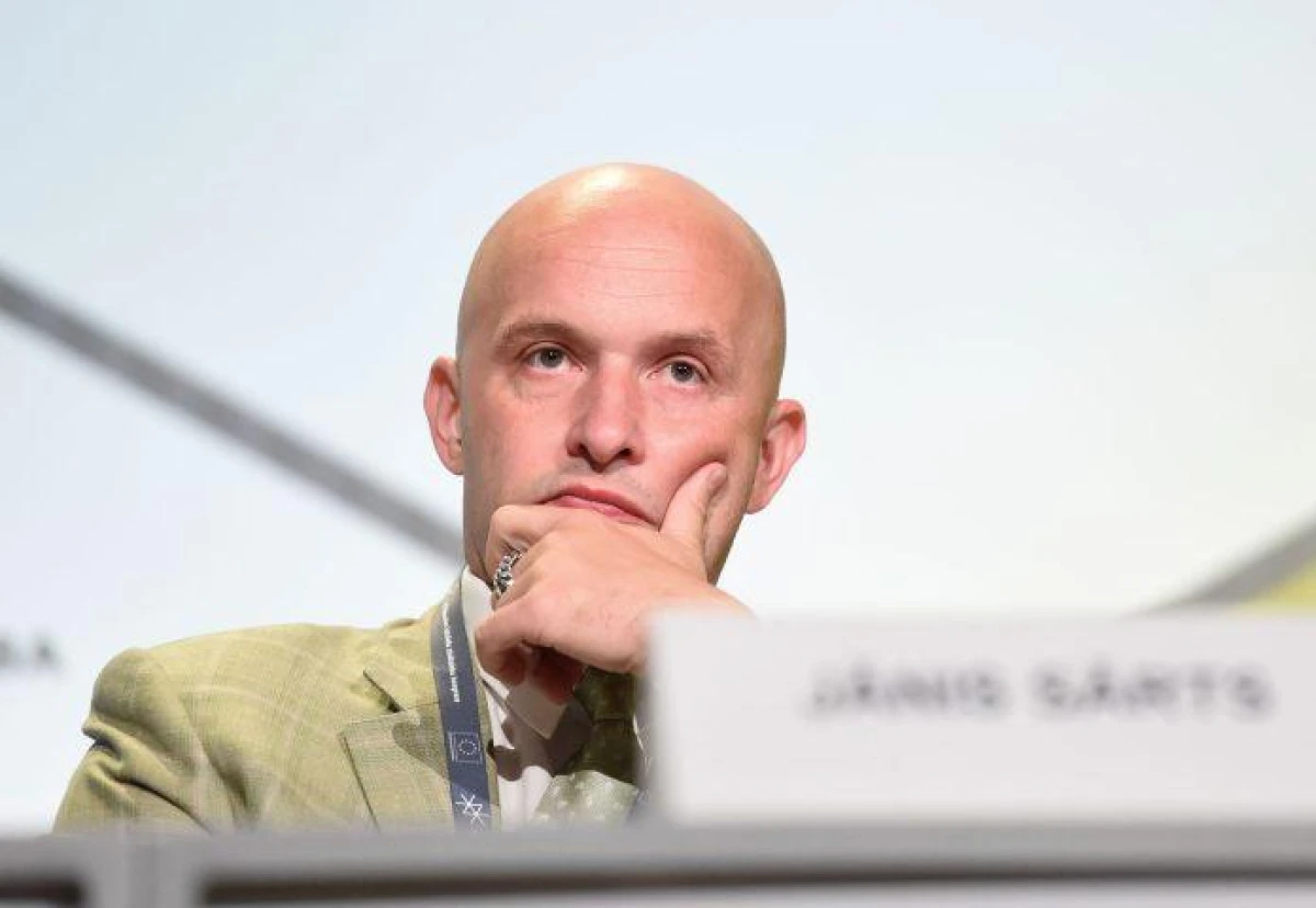Sārts: Funkcionējošas valdības neesamība krīzes situācijā var apgrūtināt ātru lēmumu pieņemšanu